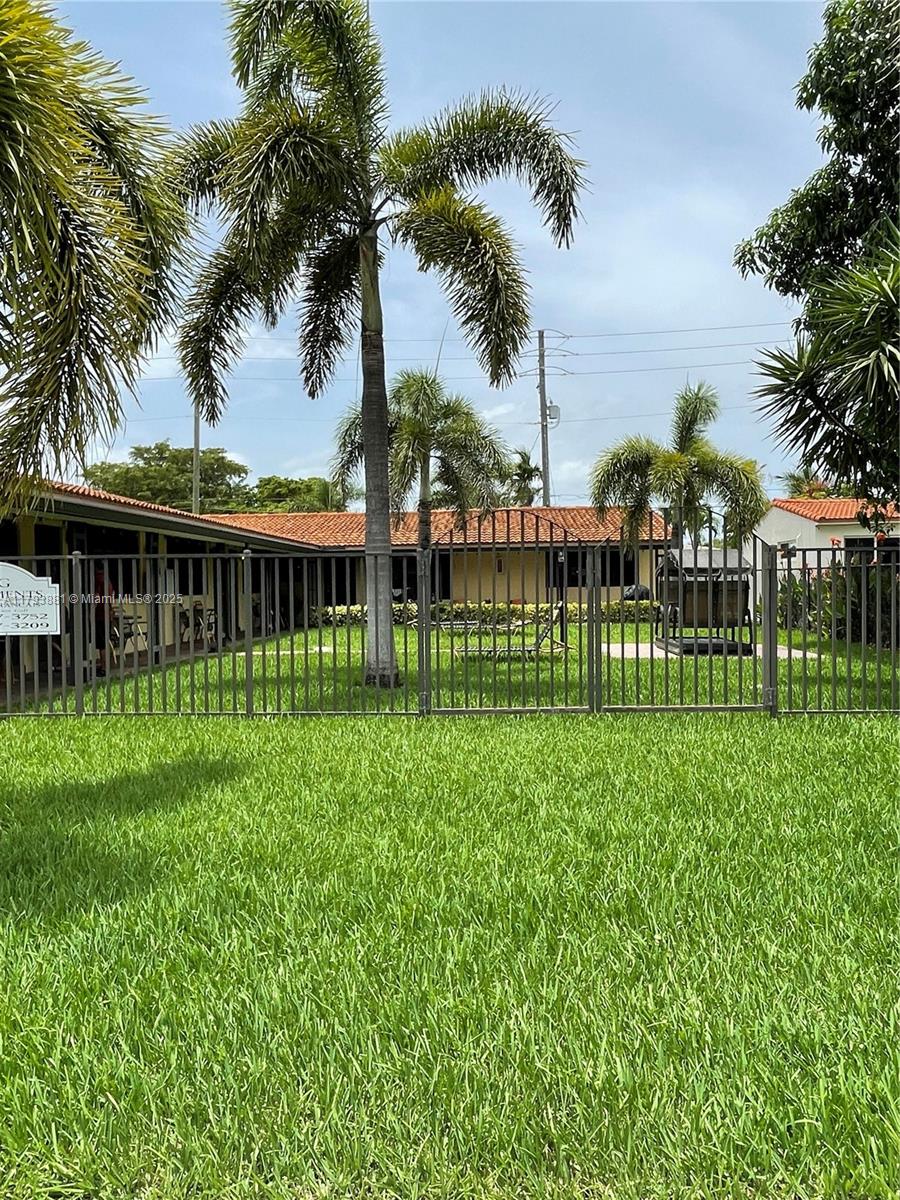 Property photo # 0