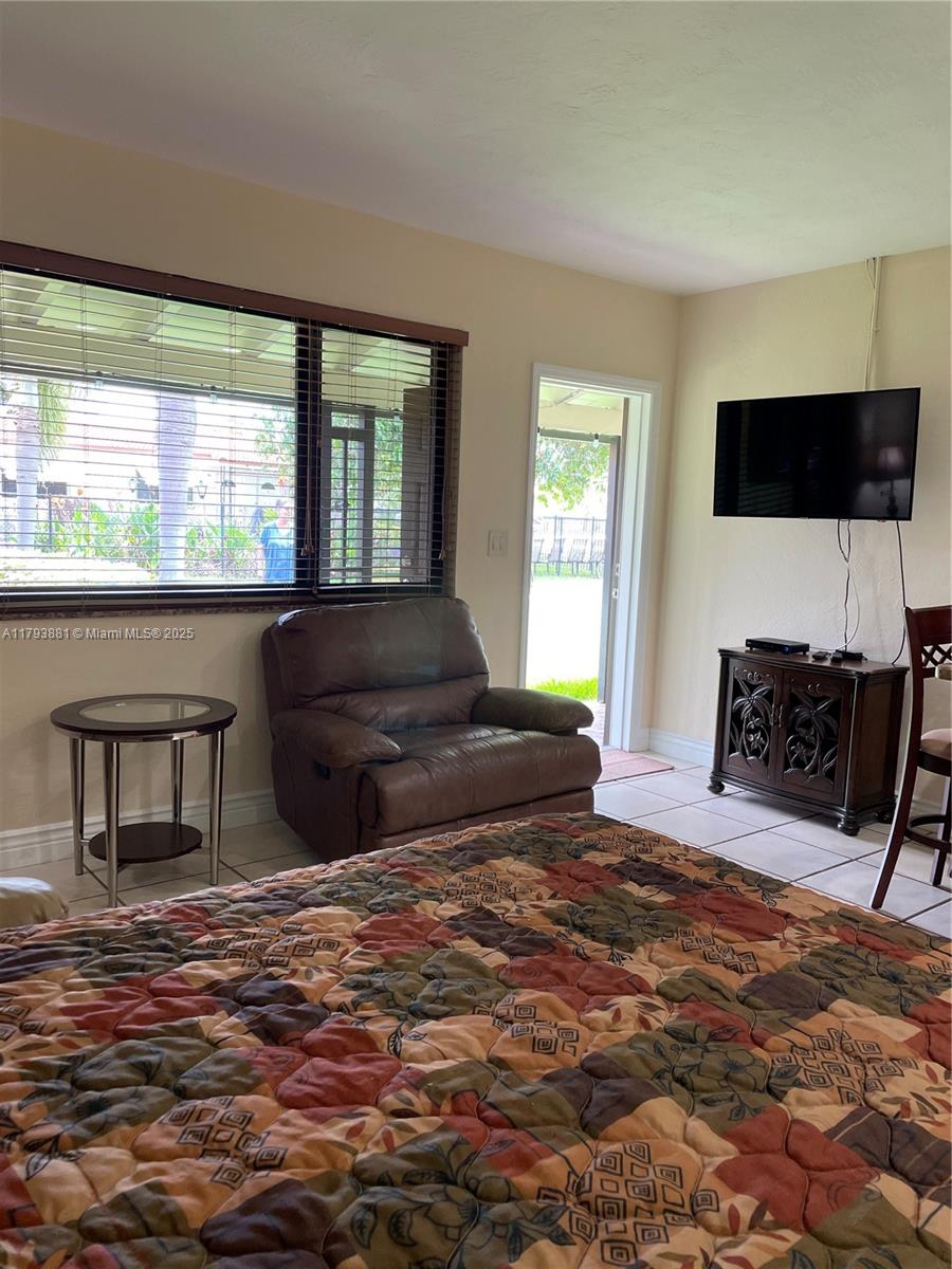 Property photo # 6