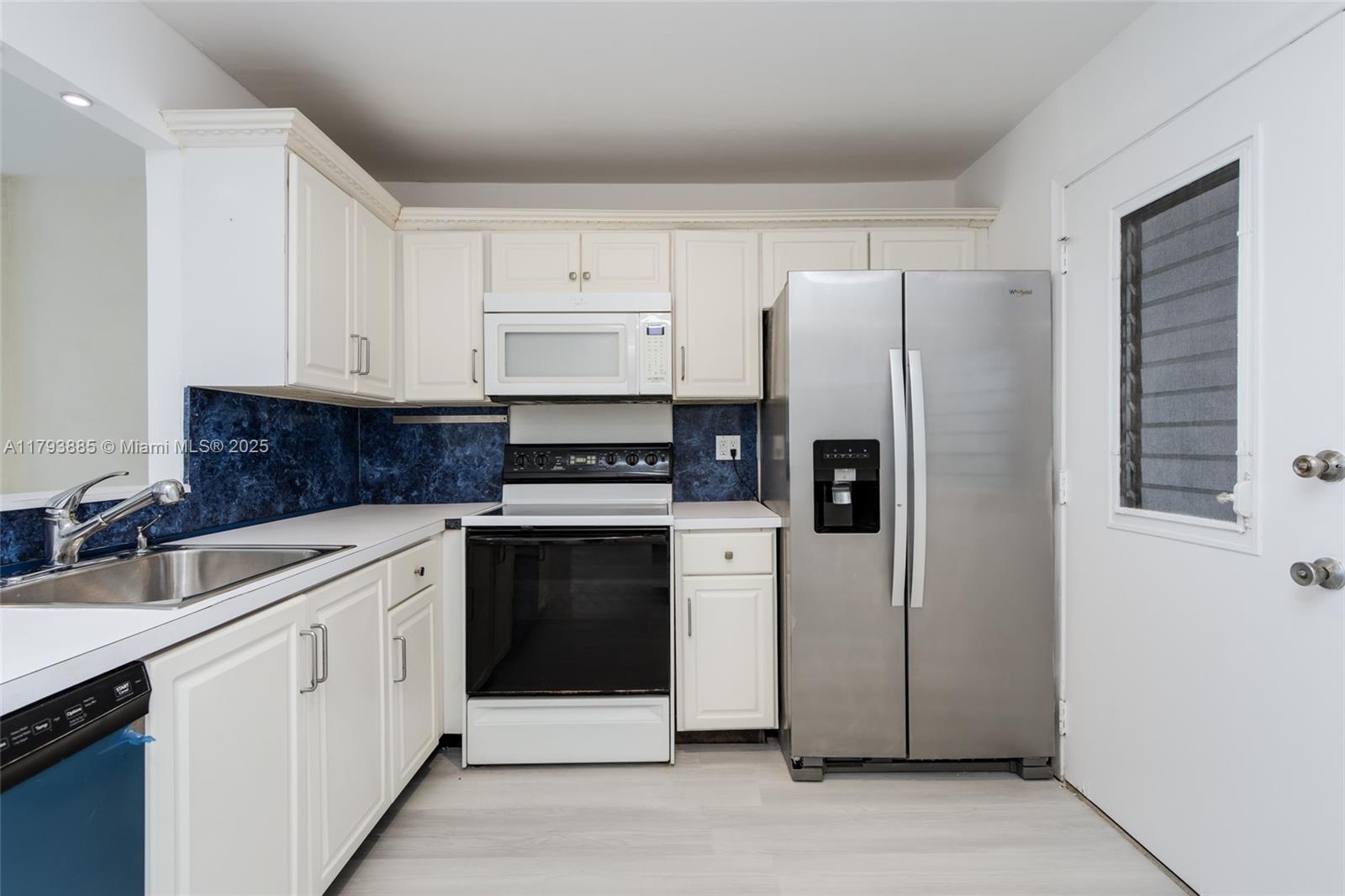 3600 NE 170th St #D-112, North Miami Beach, Florida image 7