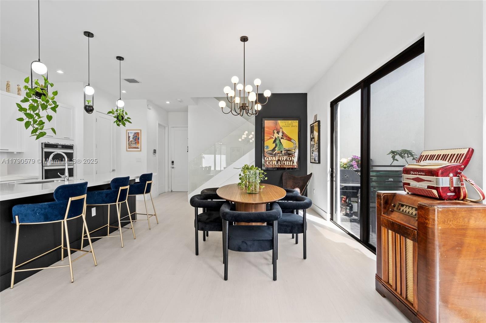 Property photo # 2