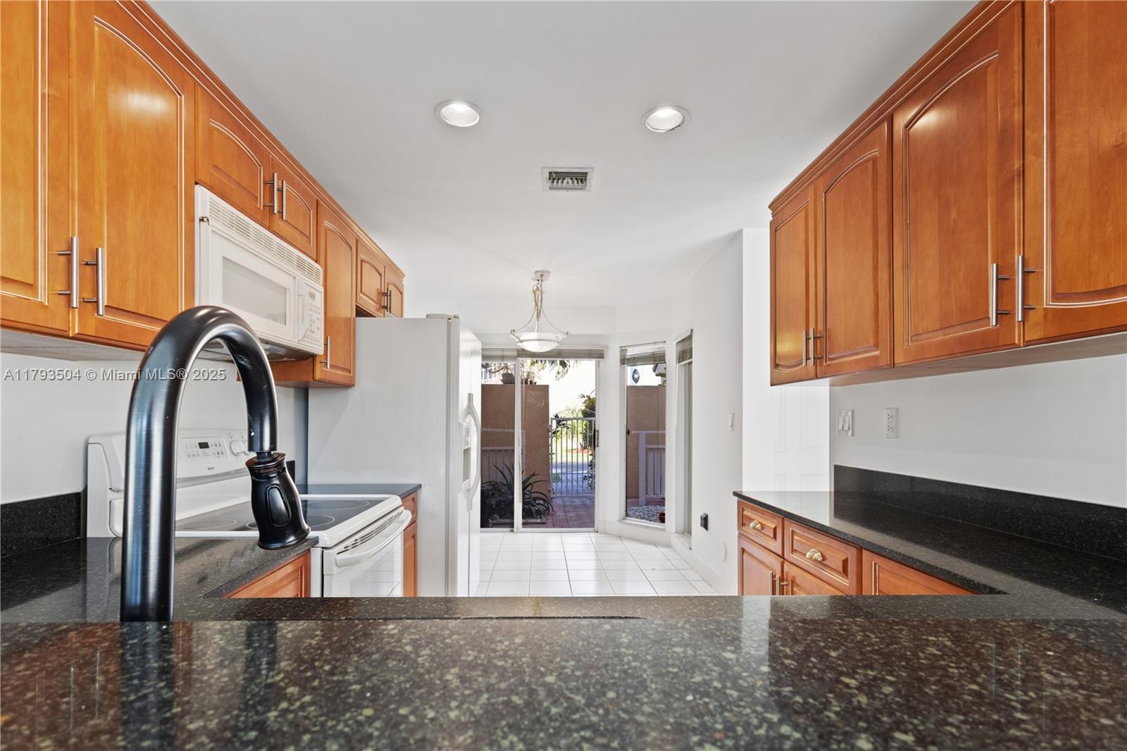 Property photo # 8
