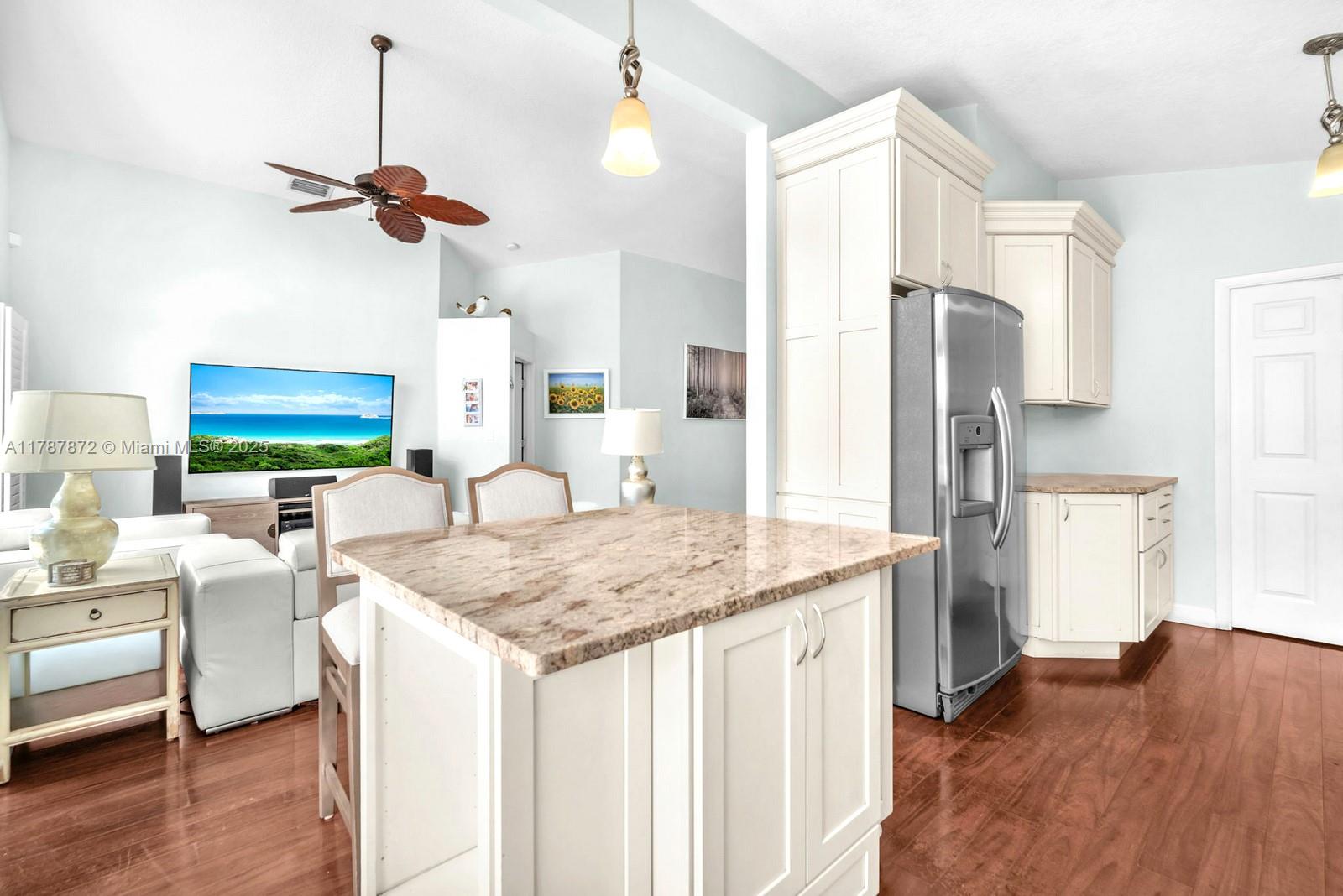 2724 Cayenne Ave, Cooper City, Florida image 10