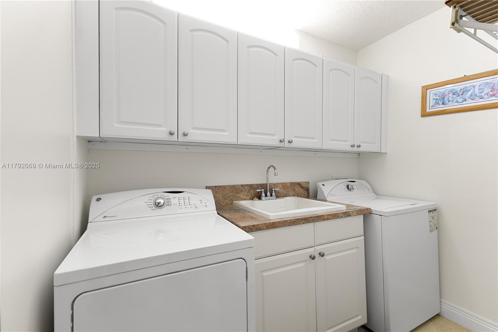 8855 Collins Ave #8J, Surfside, Florida image 35