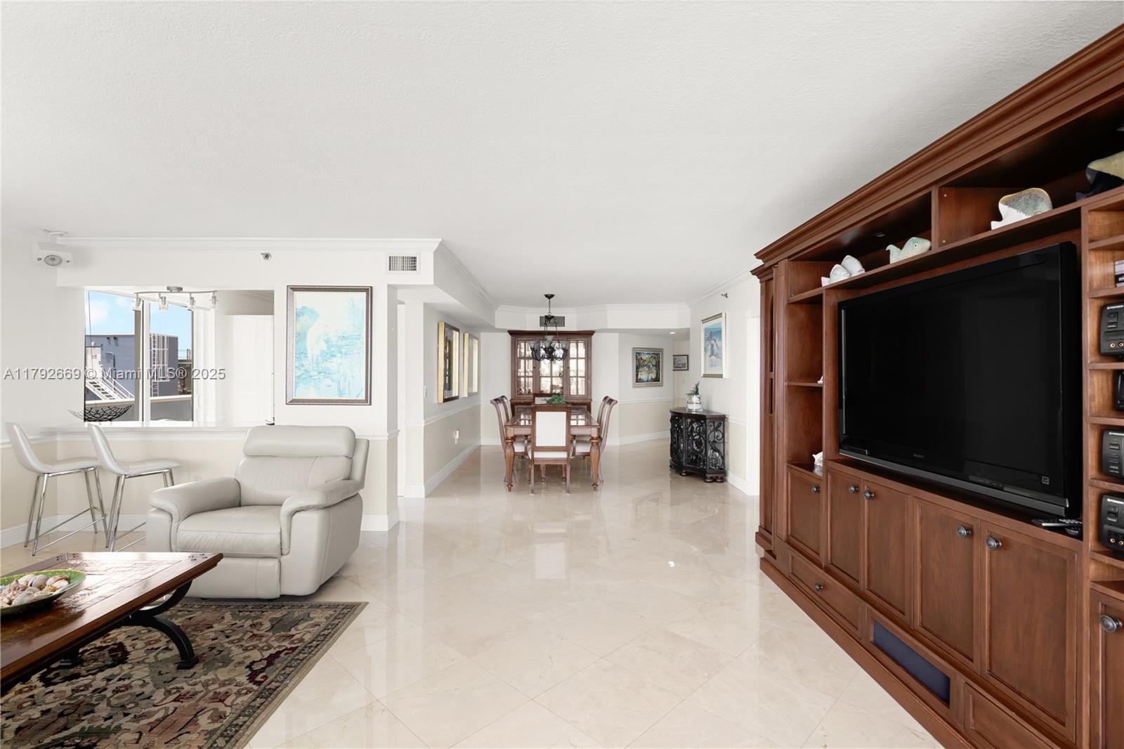 8855 Collins Ave #8J, Surfside, Florida image 6