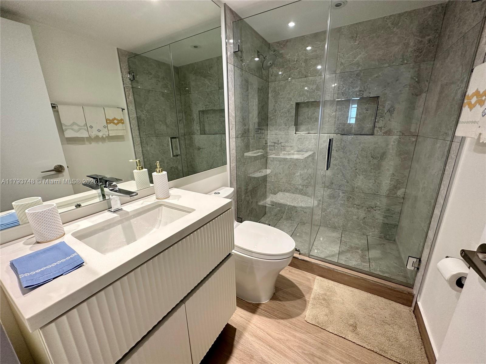 Property photo # 9