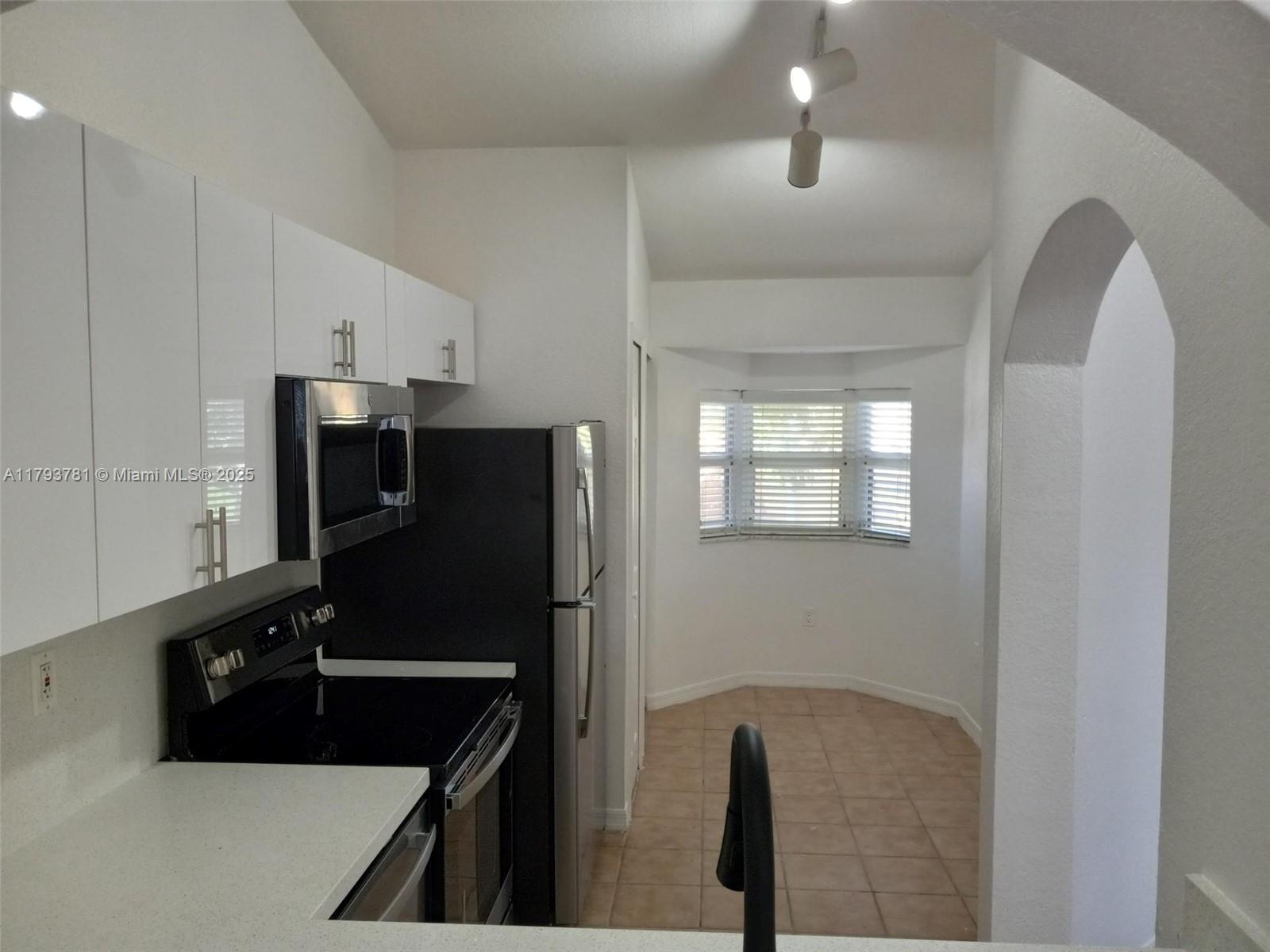 Property photo # 5