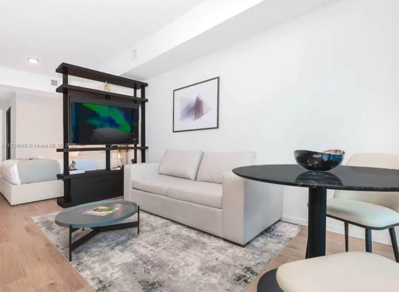 Property photo # 8