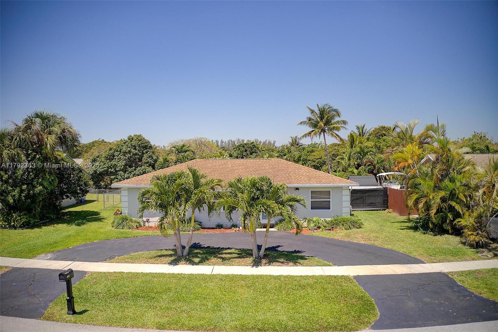 Property photo # 9