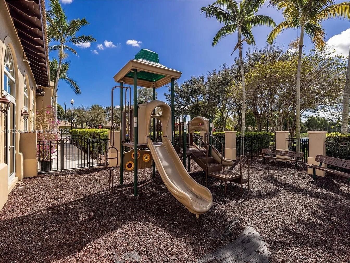 3330 NE 13th Cir Dr #111-22, Homestead, Florida image 36