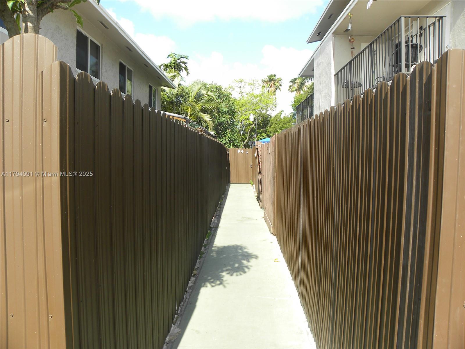 Property photo # 6