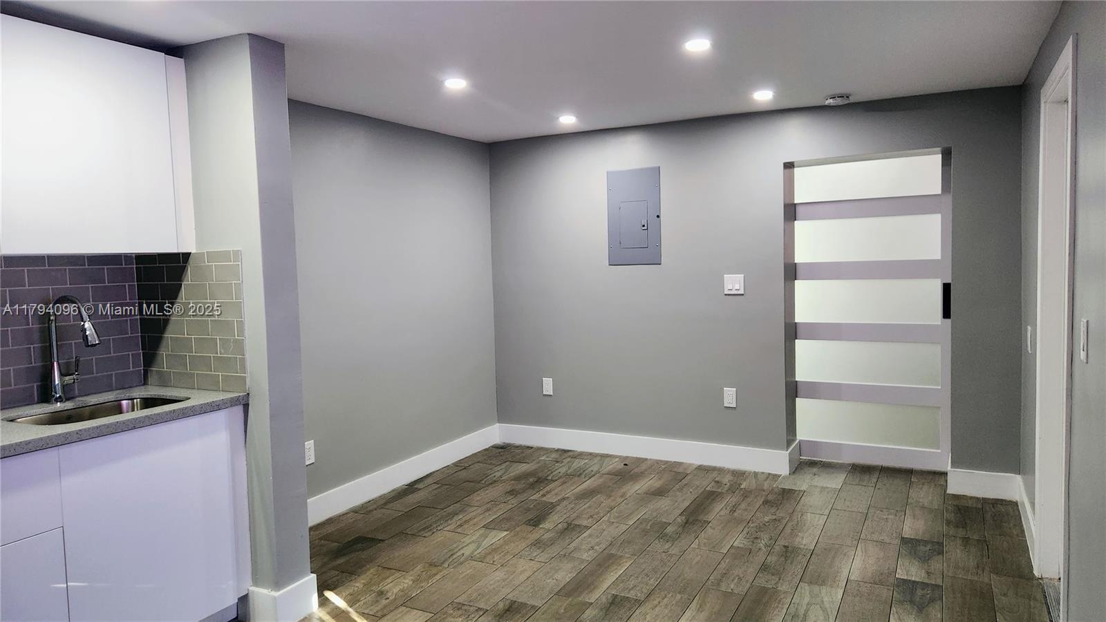 Property photo # 3