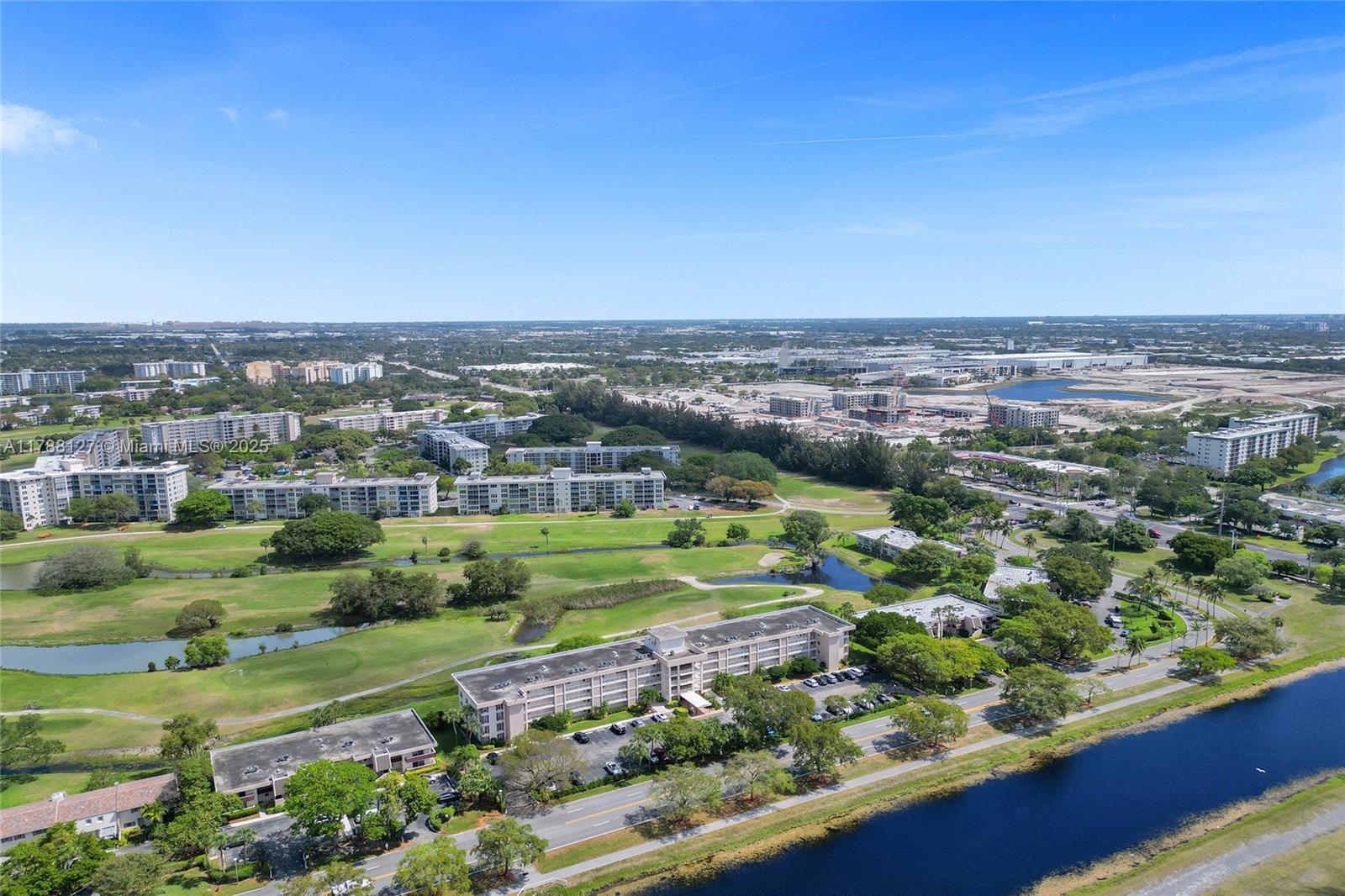 2651 S Palm Aire Dr #402, Pompano Beach, Florida image 26