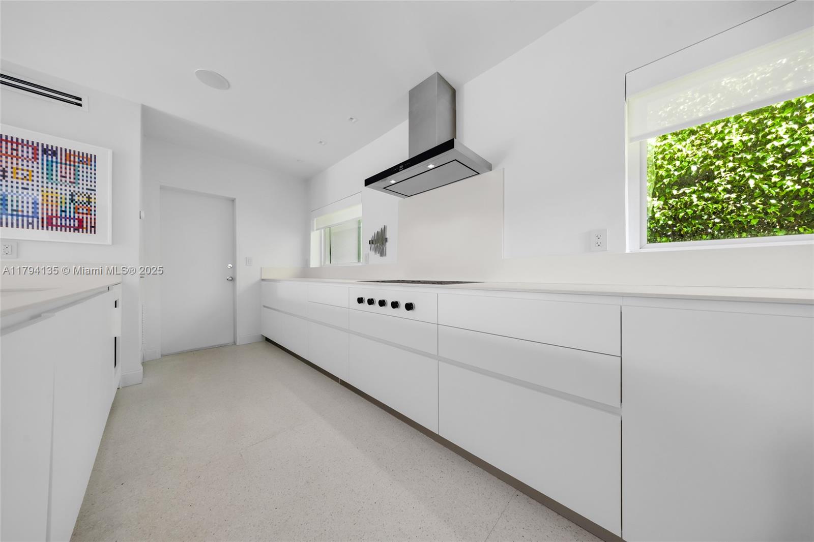 5460 Alton Rd, Miami Beach, Florida image 42