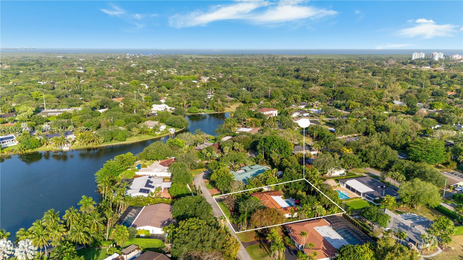 6860 SW 128th St, Pinecrest, Florida image 41