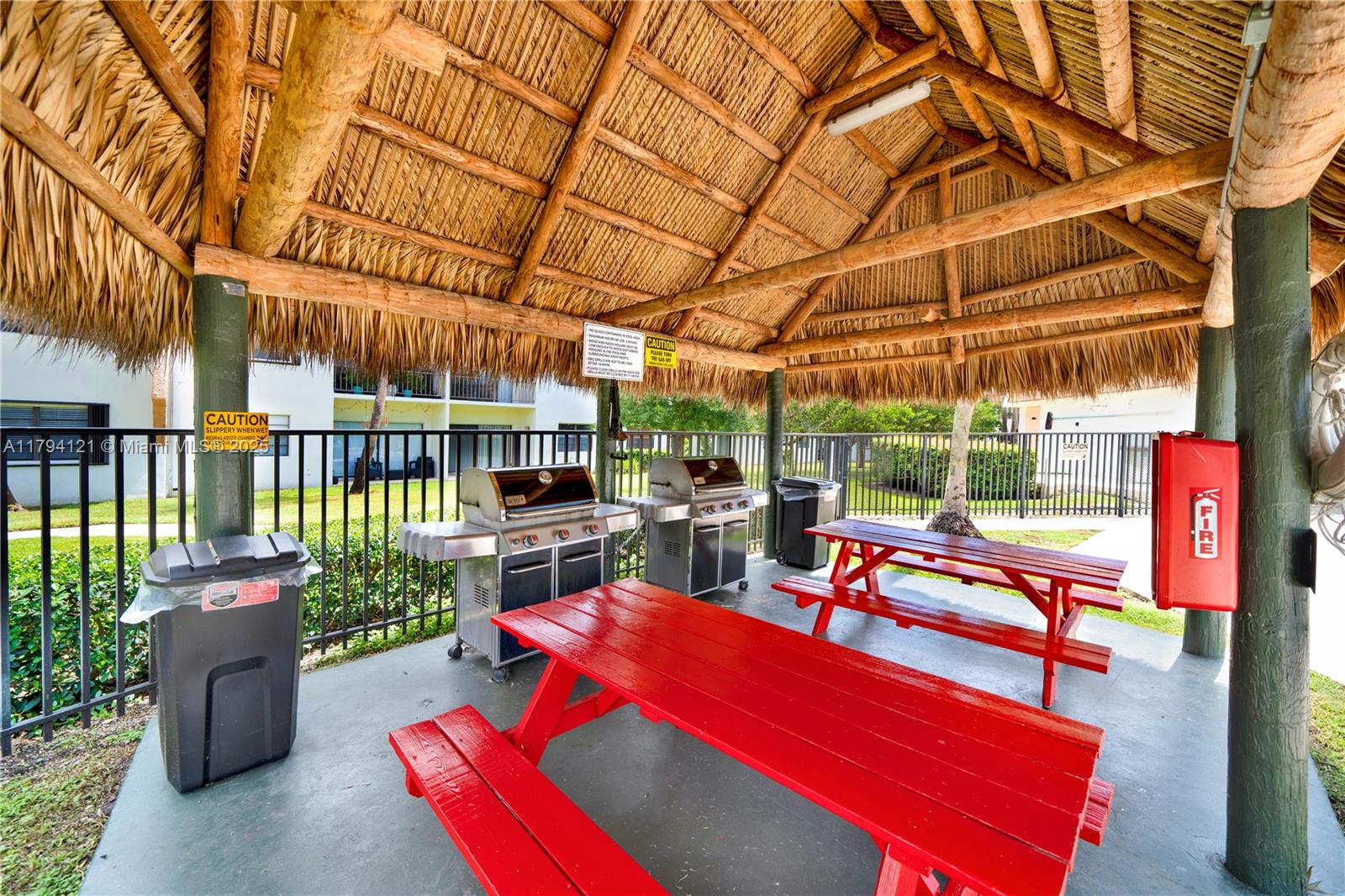 8267 SW 128th St #208, Pinecrest, Florida image 9