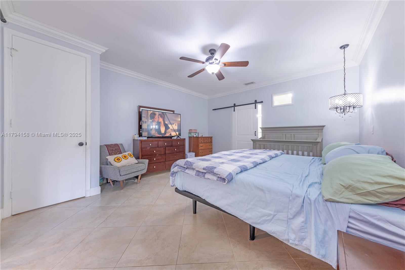 8097 Royal Palm Cir, Tamarac, Florida image 21