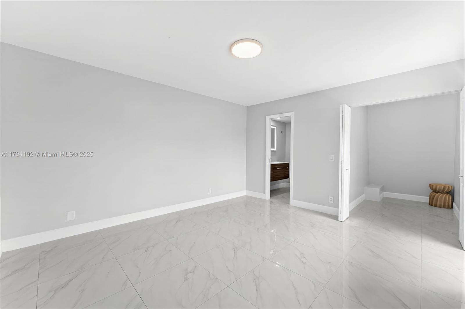 2557 Lakeview Ct #2557, Cooper City, Florida image 18