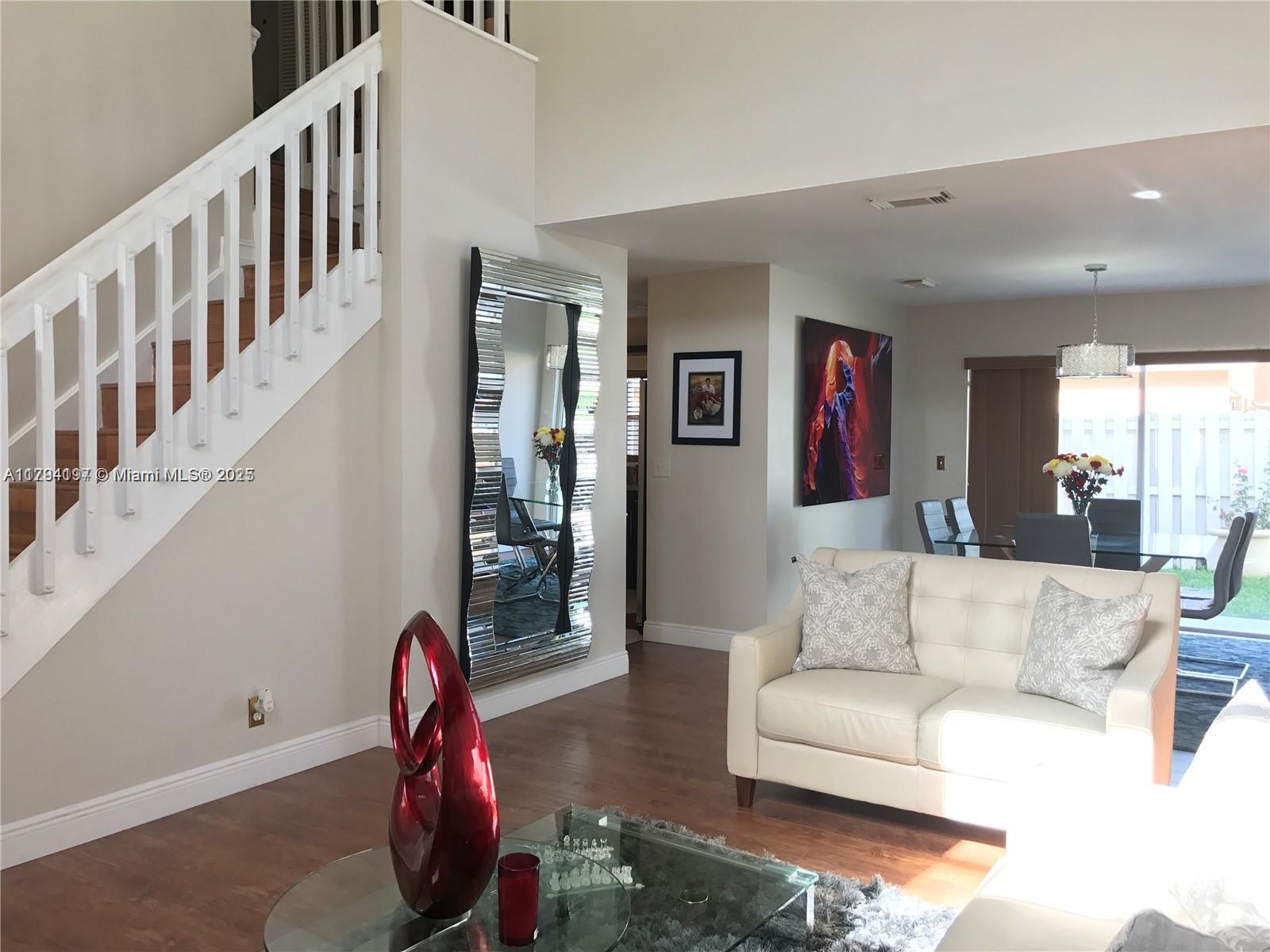 Property photo # 9