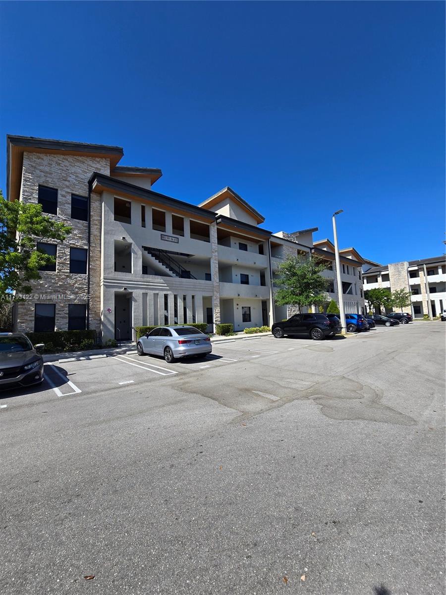 Property photo # 9