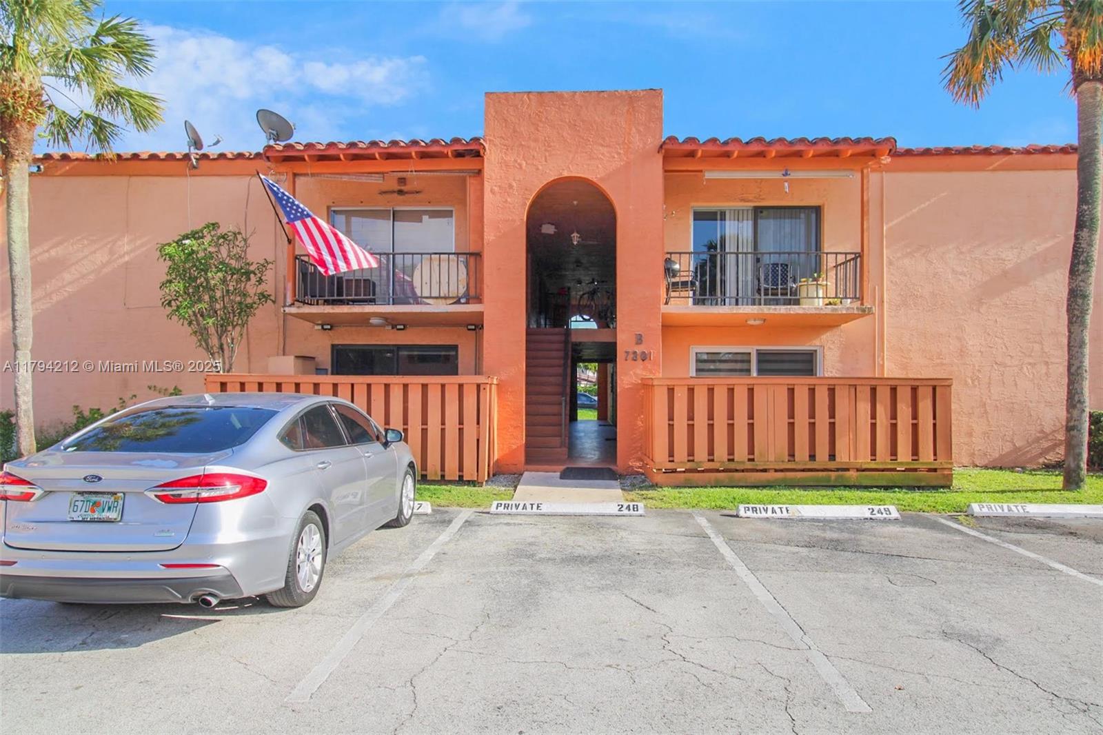 7201 Miami Lakes Dr #B12, Miami Lakes, Florida image 2
