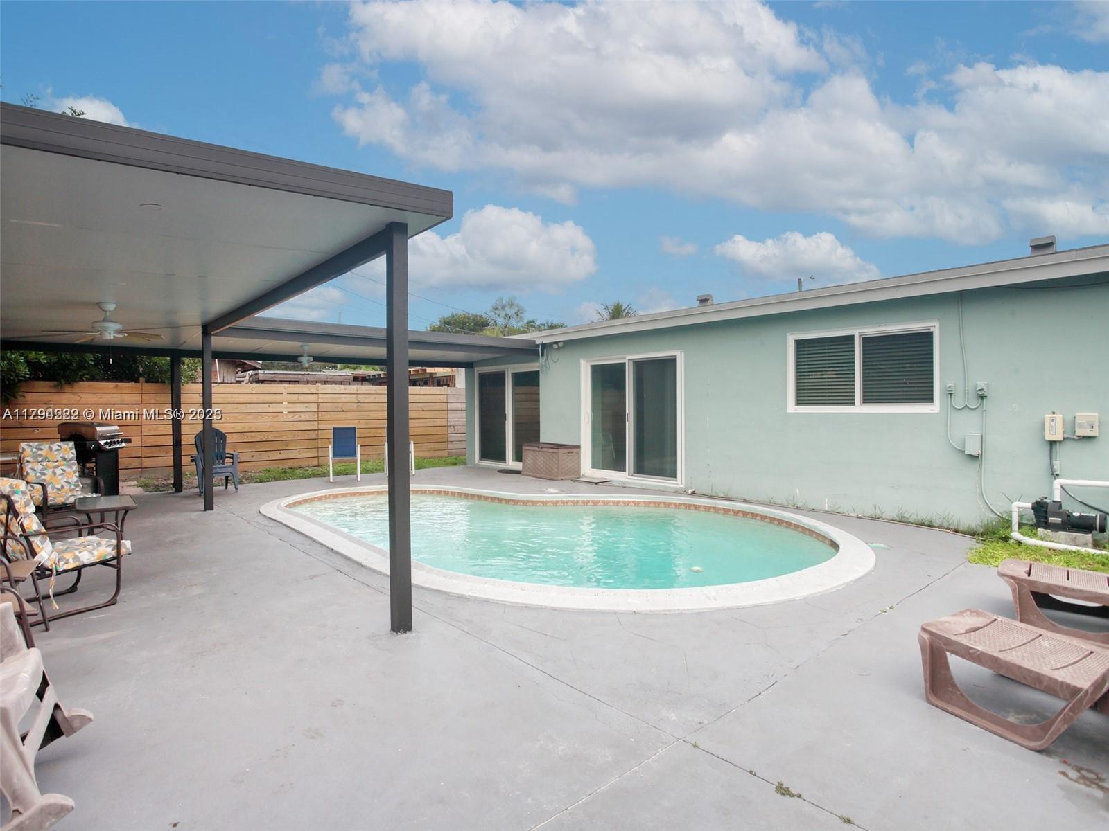 Property photo # 0