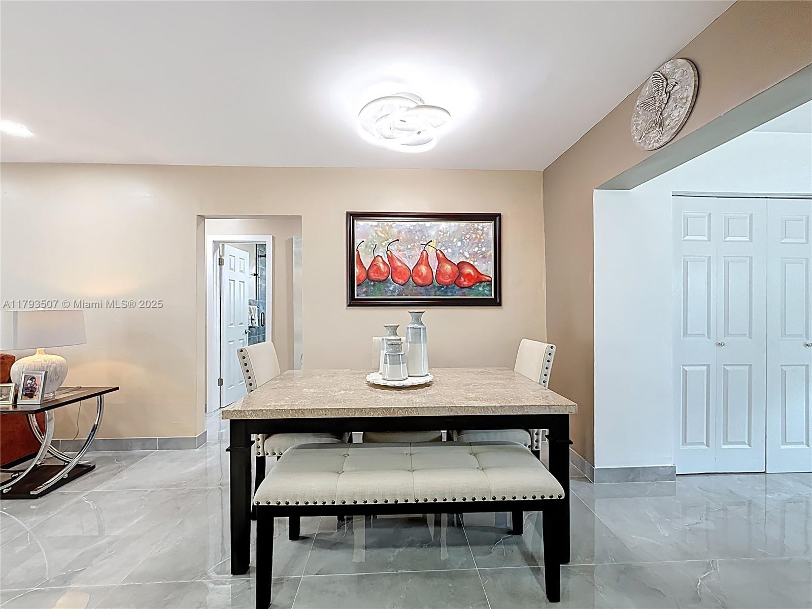6707 NW 71st St, Tamarac, Florida image 30