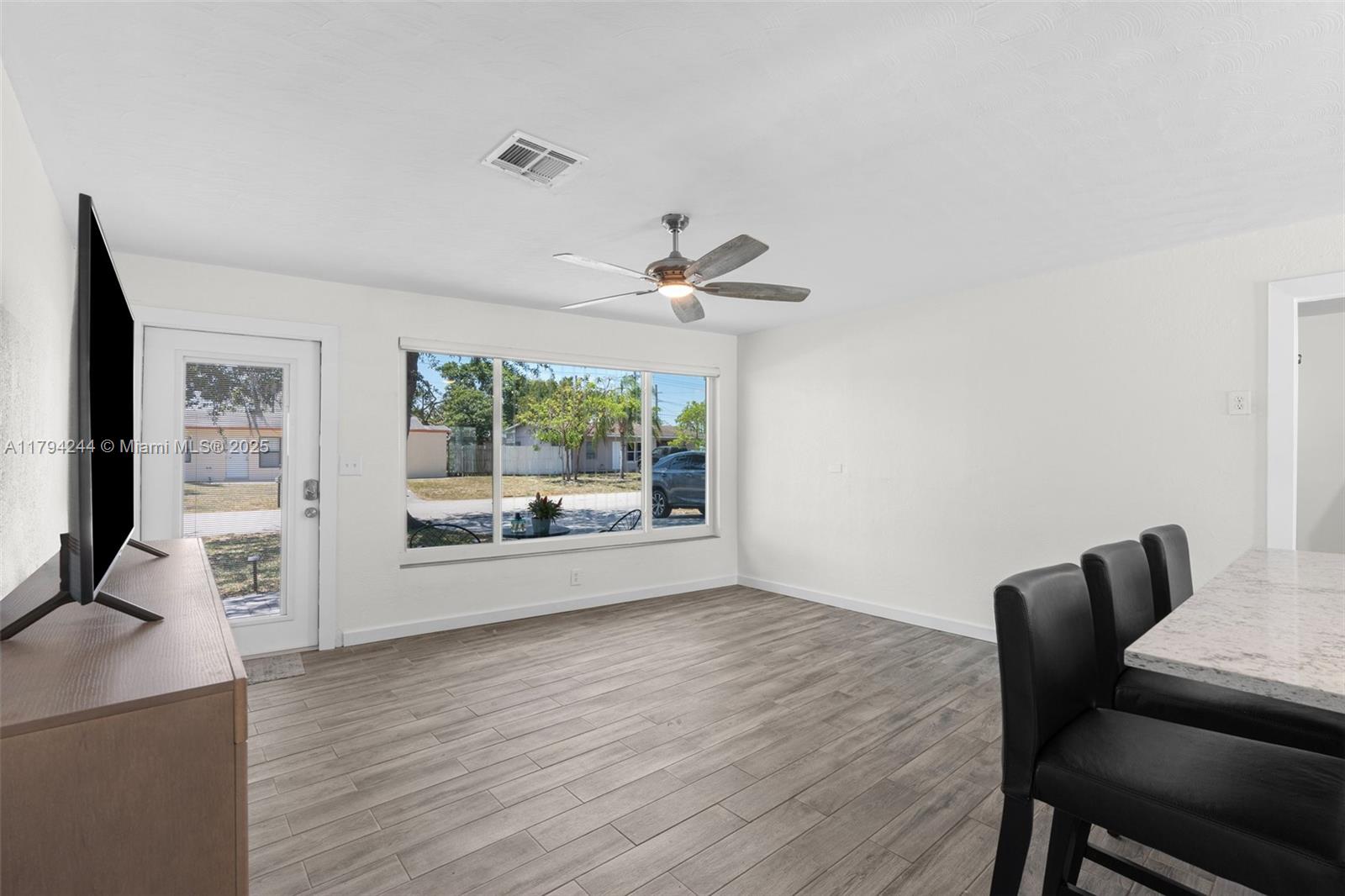 1531 NE 32nd St, Pompano Beach, Florida image 10