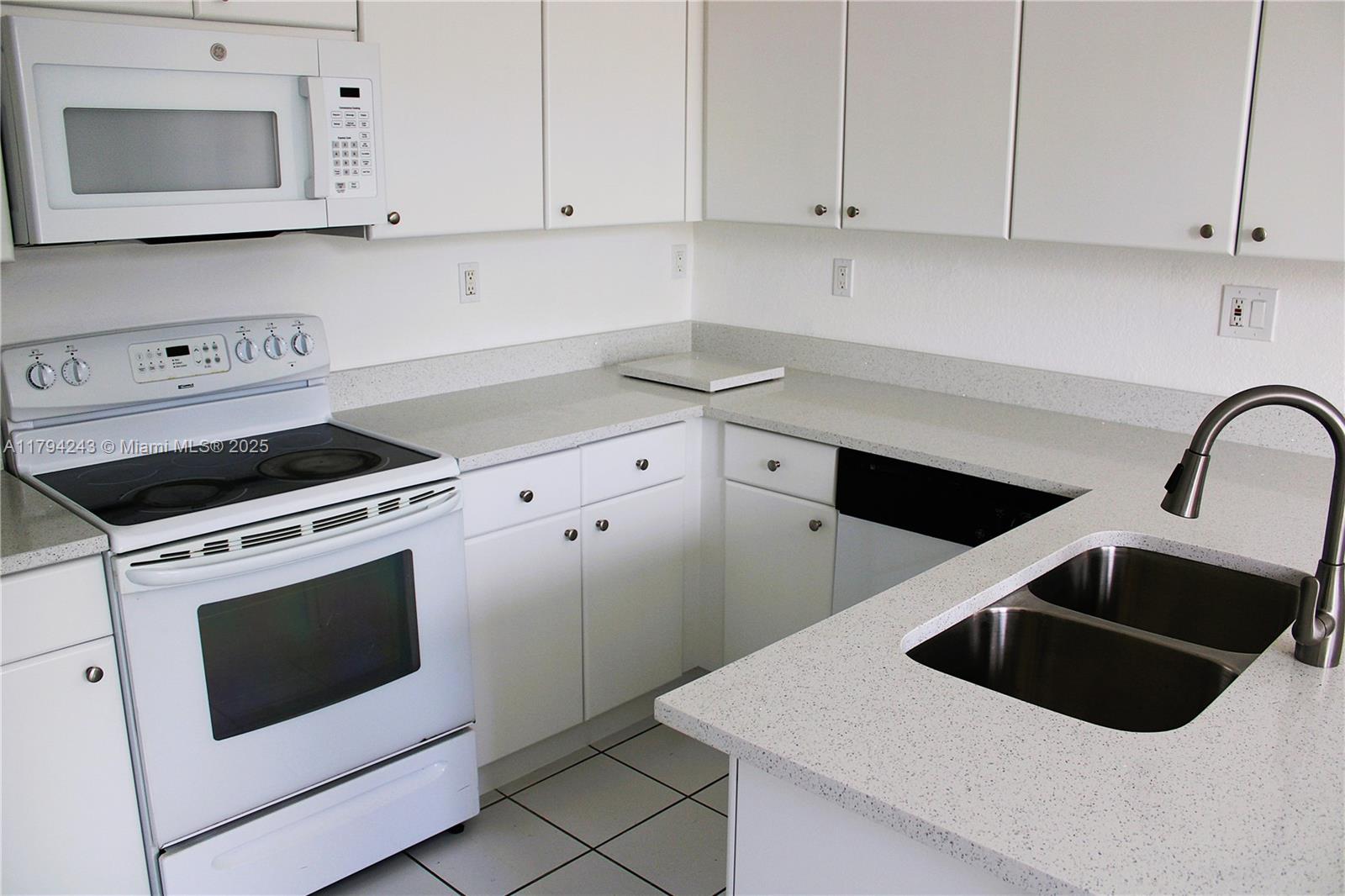 Property photo # 3