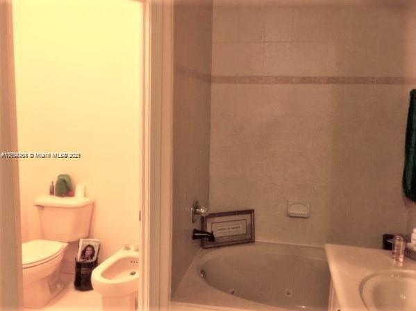 4854 NW 110th Pl, Doral, Florida image 15