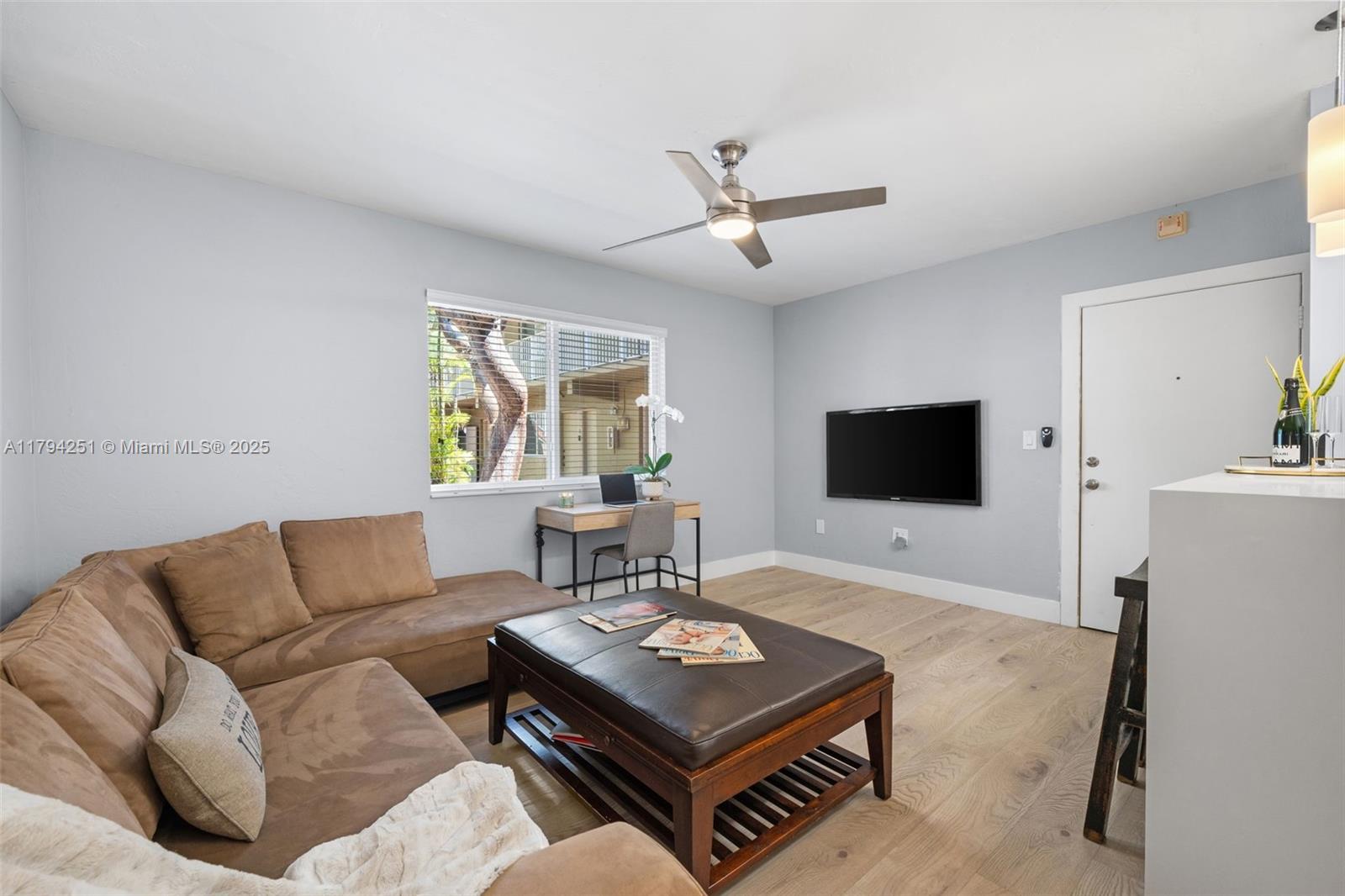 Property photo # 9