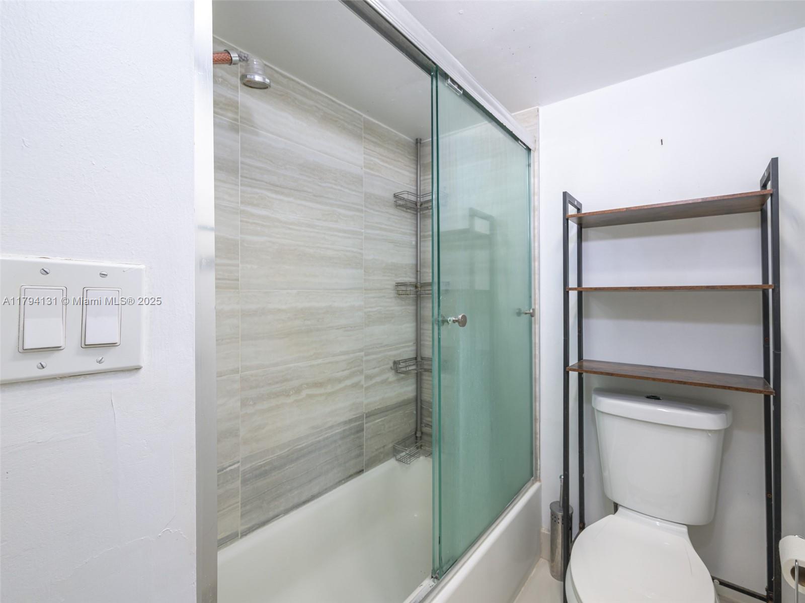 Listing Photo 18