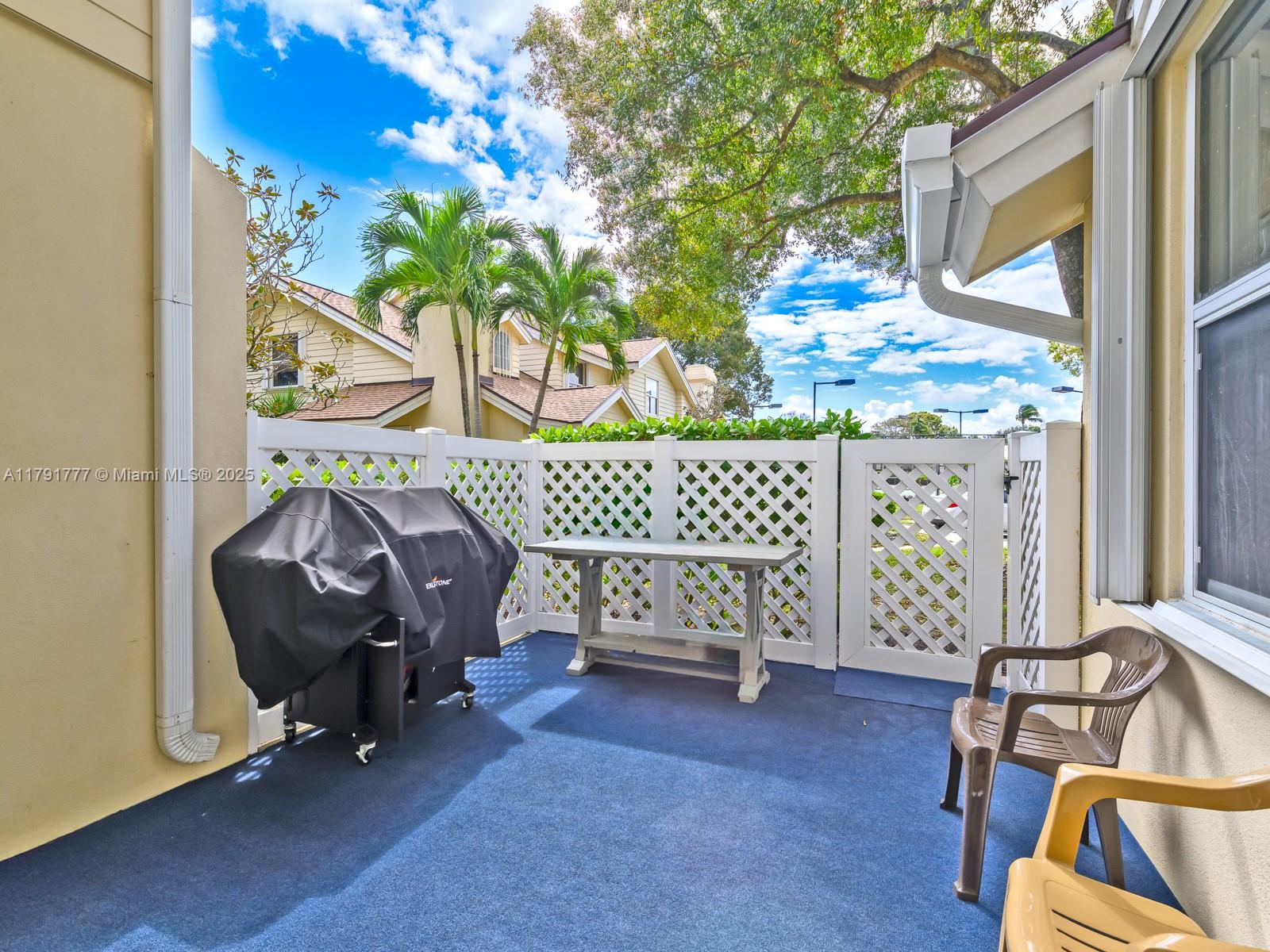 8109 Oakton Ct #9D, Lake Clarke Shores, Florida image 30