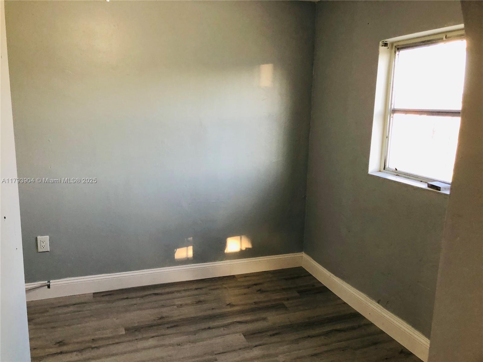 5045 NW 186th St, Miami Gardens, Florida image 18