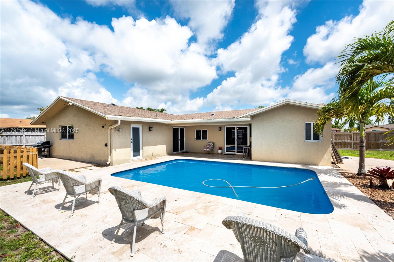 7912 SW 29th St, Davie, Florida image 22