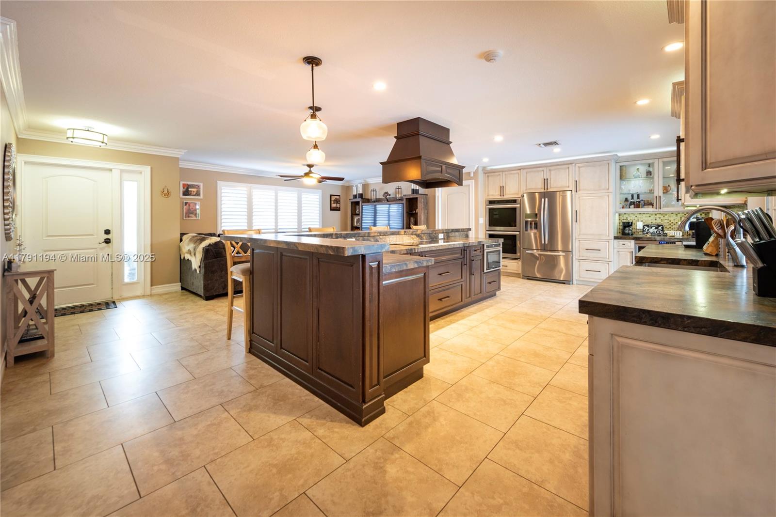 7912 SW 29th St, Davie, Florida image 5