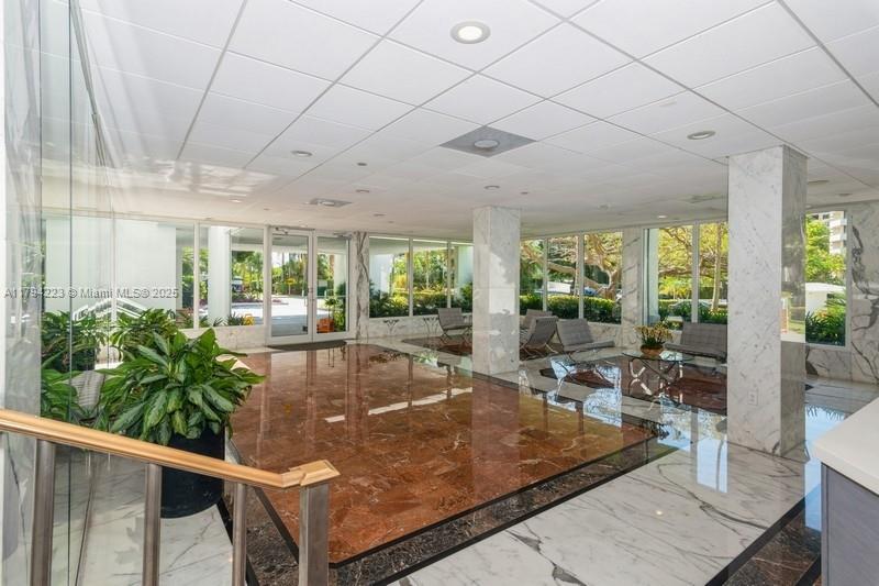 155 Ocean Lane Dr #207, Key Biscayne FL 33149