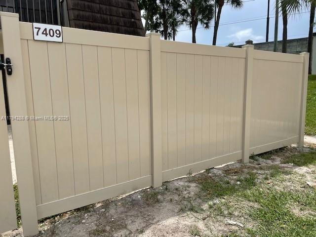 Property photo # 6