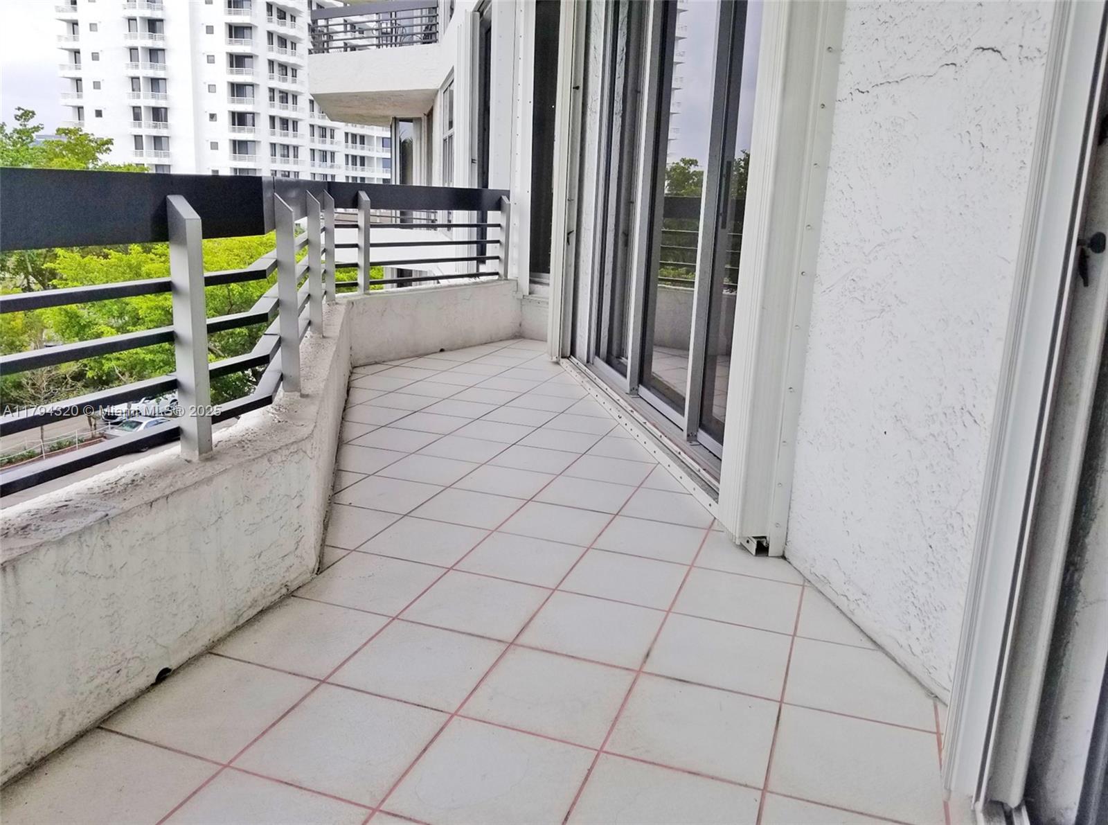 3400 NE 192 ST #503, Aventura FL 33180