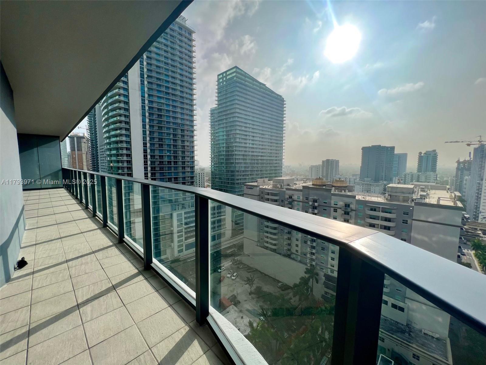 1000 Brickell Plz #1912, Miami FL 33131