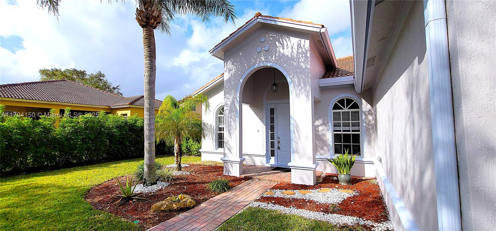 Property photo # 6