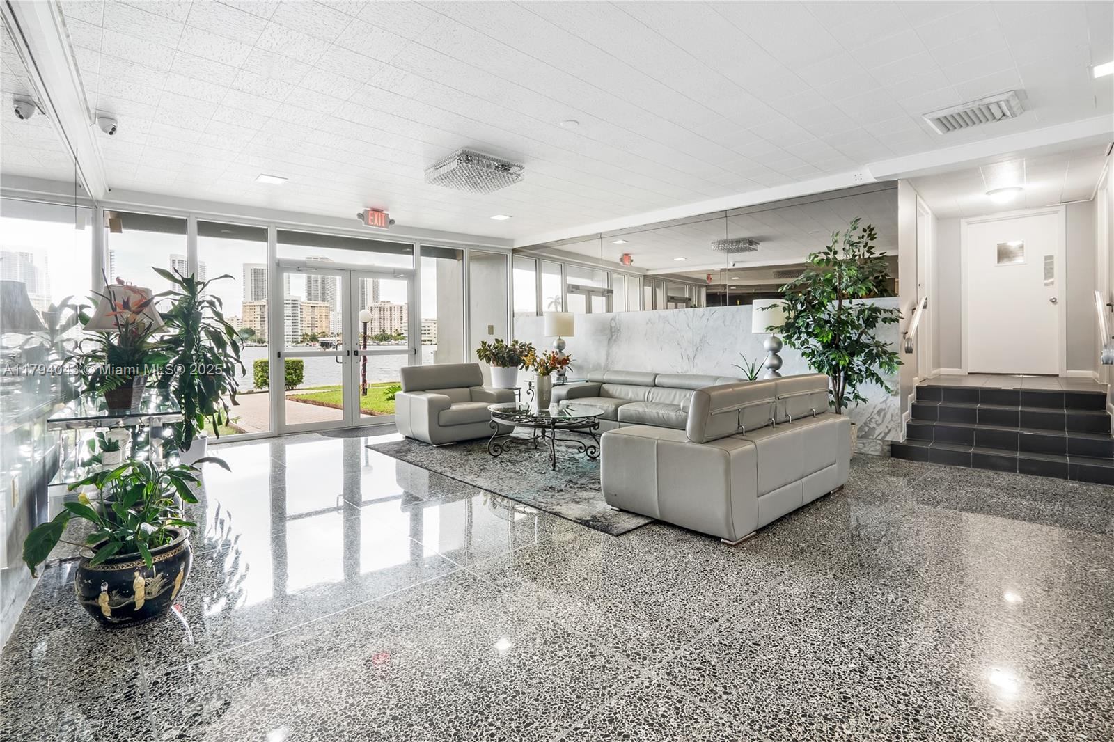 Property photo # 9