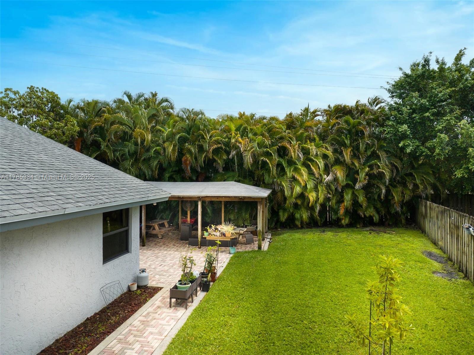 563 Lakeside Cir, Sunrise, Florida image 28