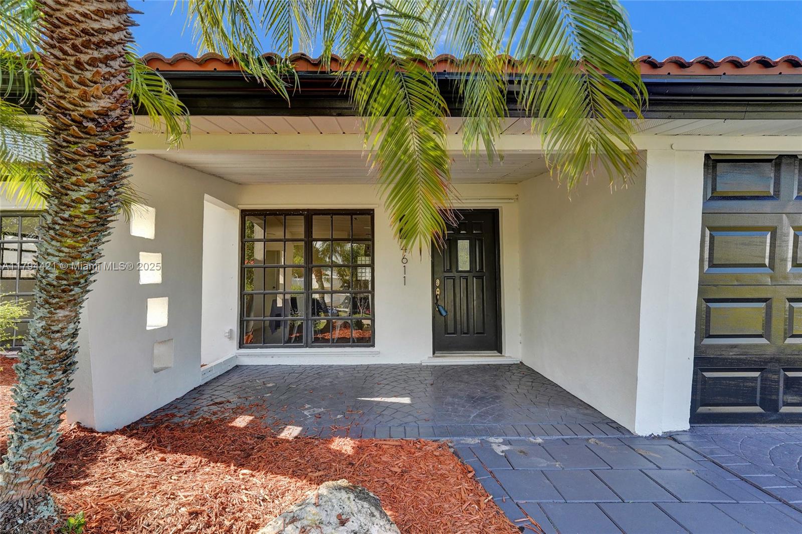 4611 SW 34th Ave, Dania Beach, Florida image 4