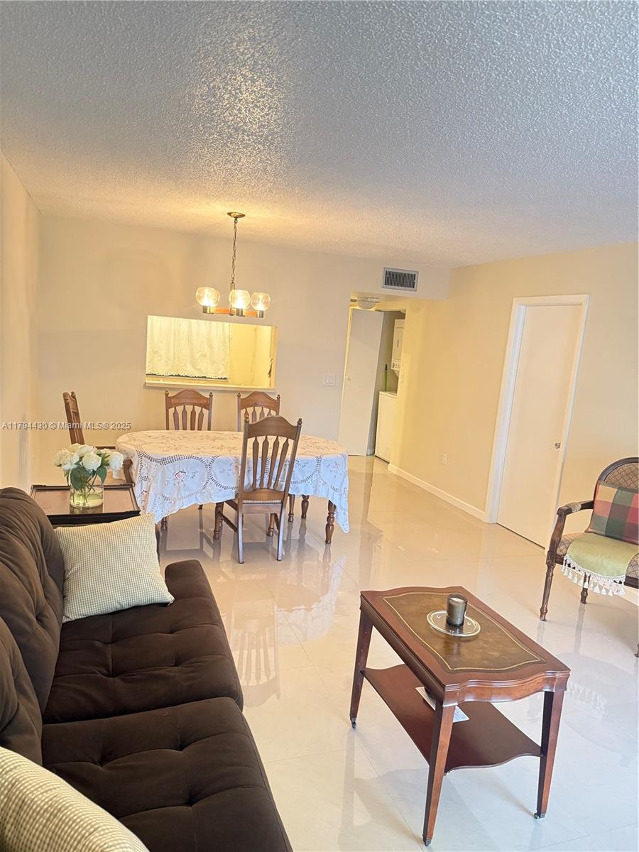 901 Colony Point Cir #217, Pembroke Pines, Florida image 5