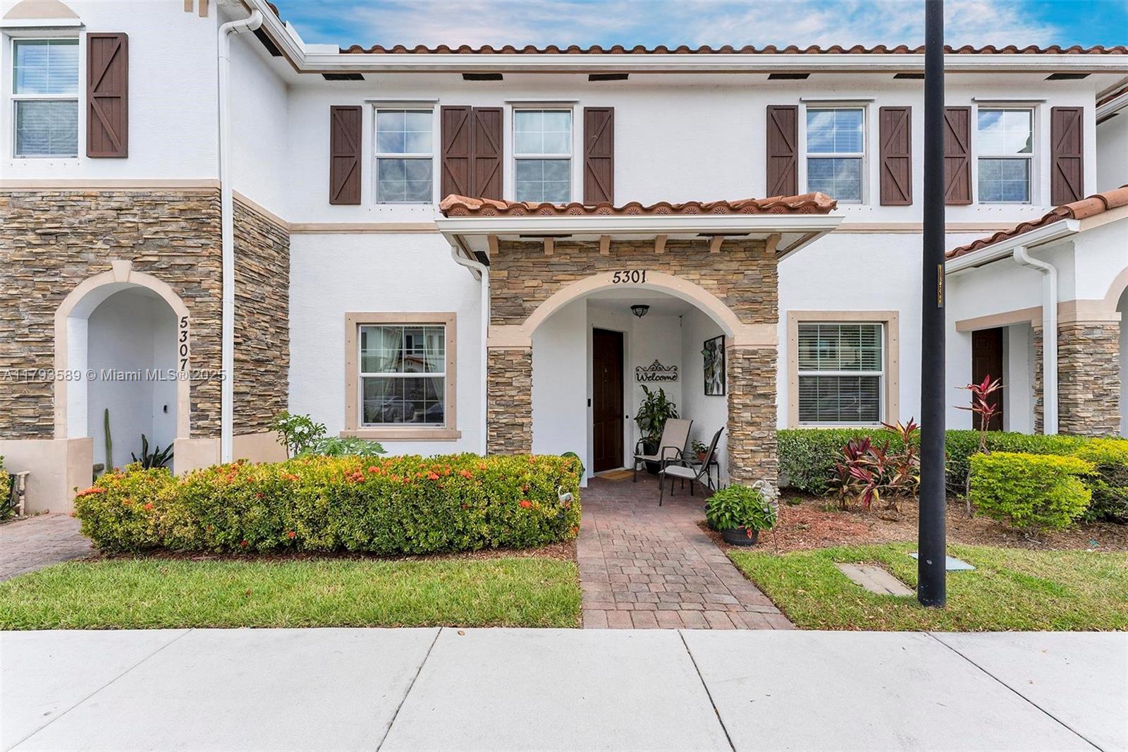 5301 Ellery Ter, West Palm Beach, Florida image 2
