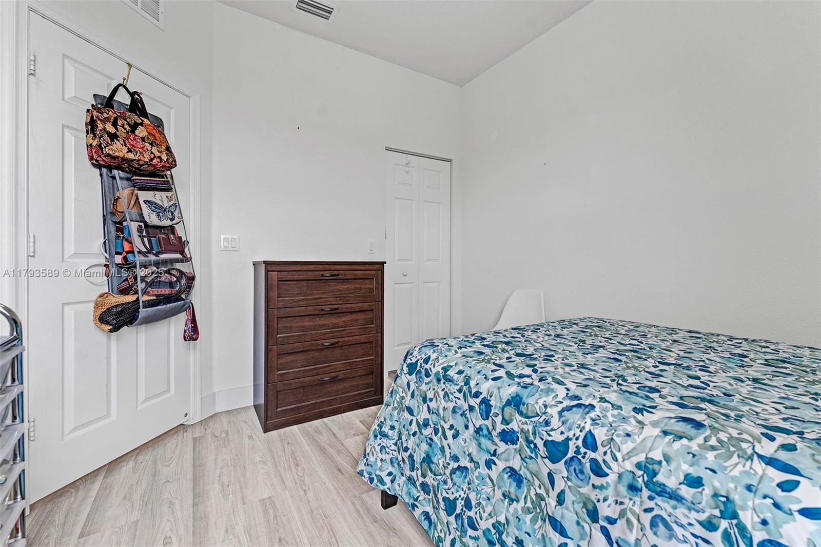 5301 Ellery Ter, West Palm Beach, Florida image 23