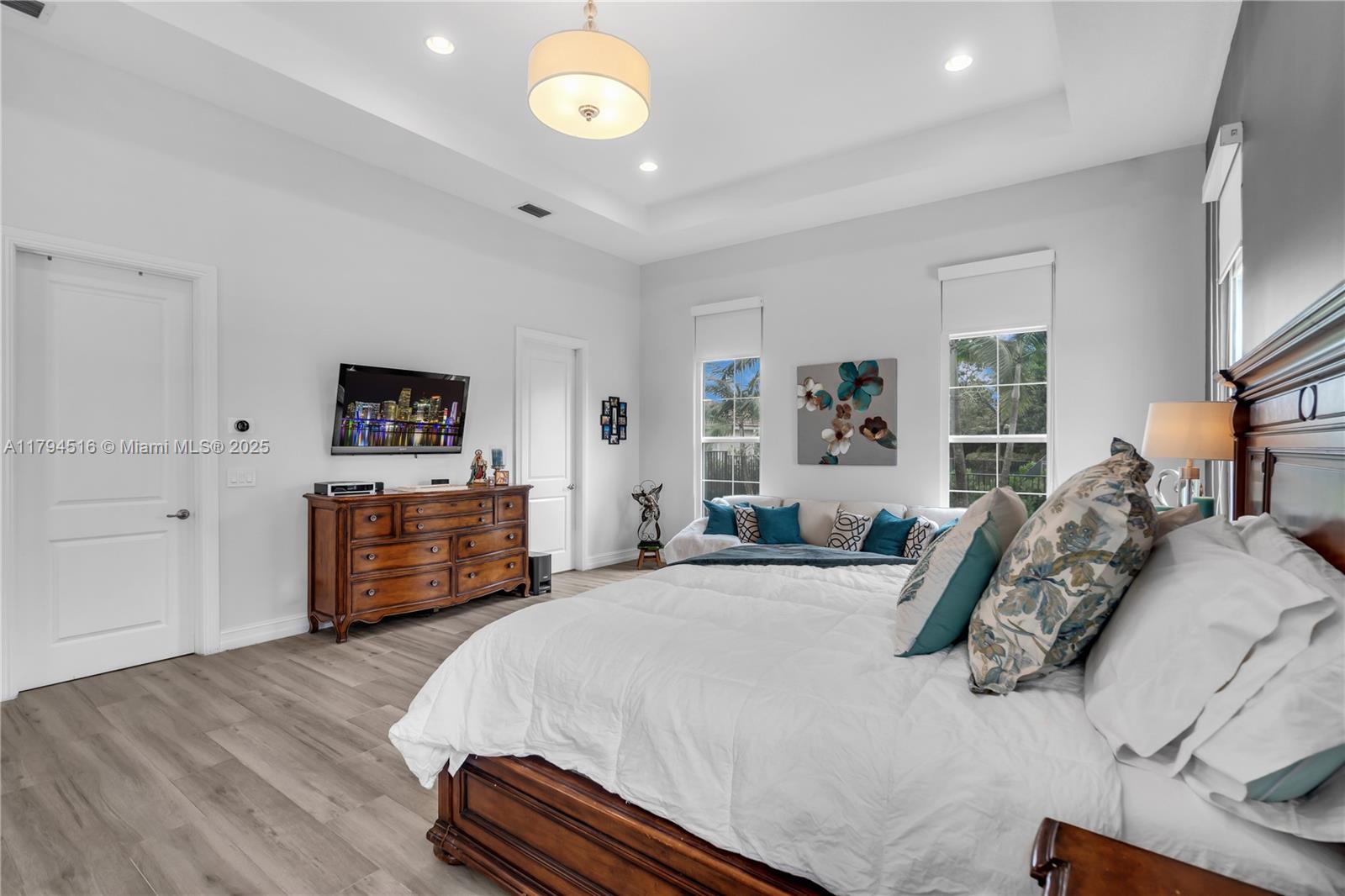 5202 S Sterling Ranch Cir, Davie, Florida image 25