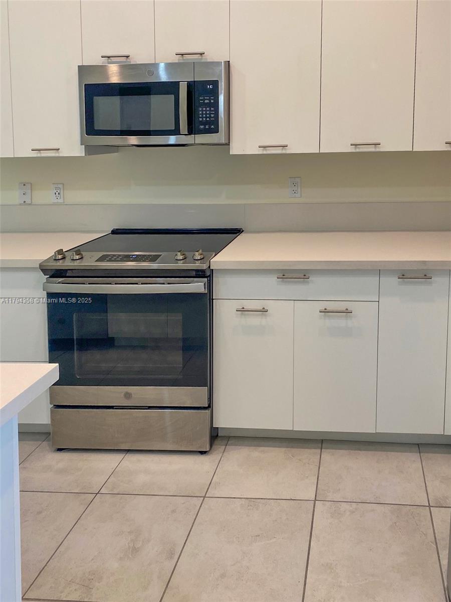 8301 NW 41st St #B107, Doral, Florida image 2