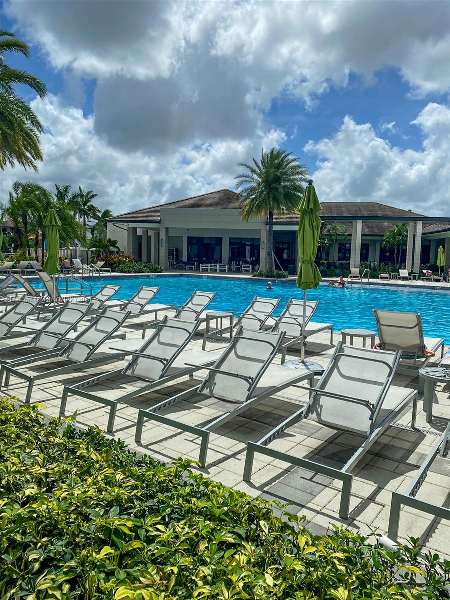 8301 NW 41st St #B107, Doral, Florida image 38