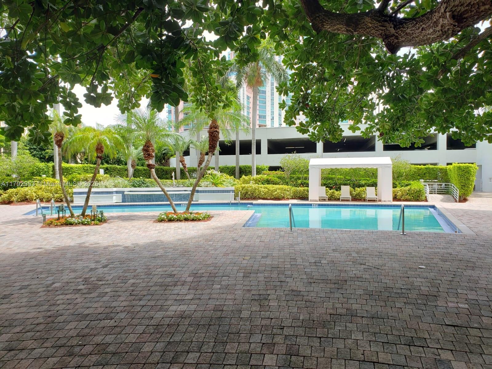 Property photo # 6